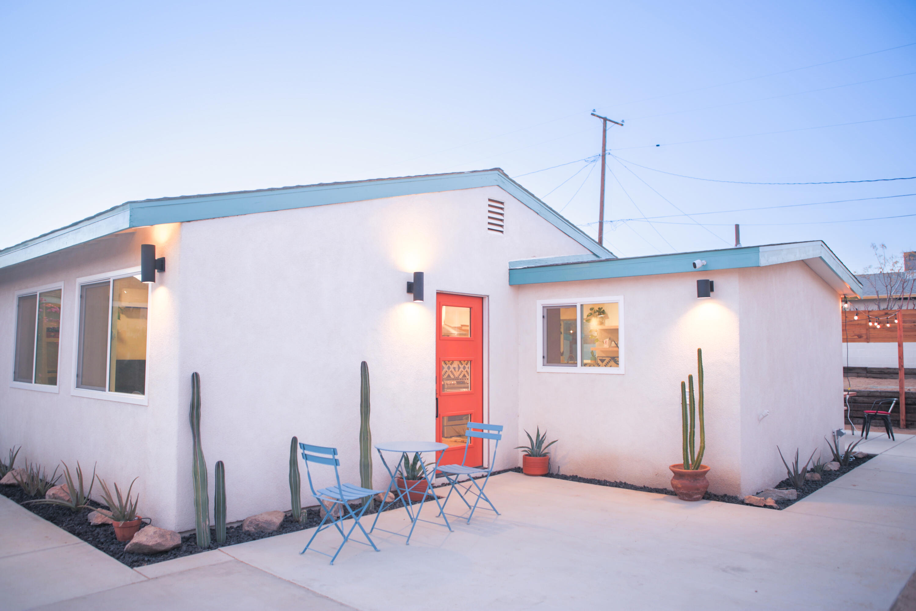 6126 Panorama Road Joshua Tree, CA 92252 - Photo 5 of 31 a view of a room with gym equipment