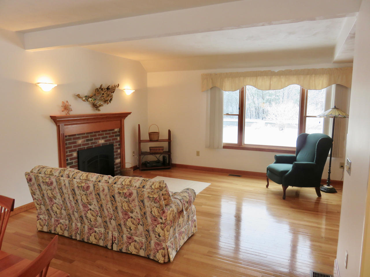36 Spruce Grove Road Harwich, MA 02645 - Photo 8 of 27 IMG_1386