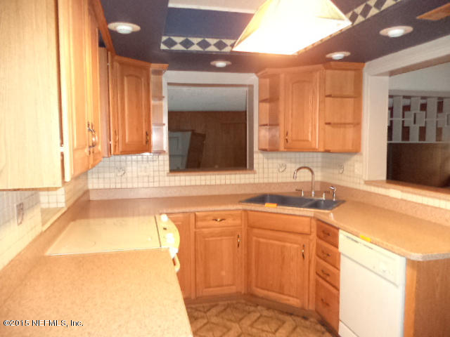 708 Glynlea Road Jacksonville, FL 32216 - Photo 8 of 21 8