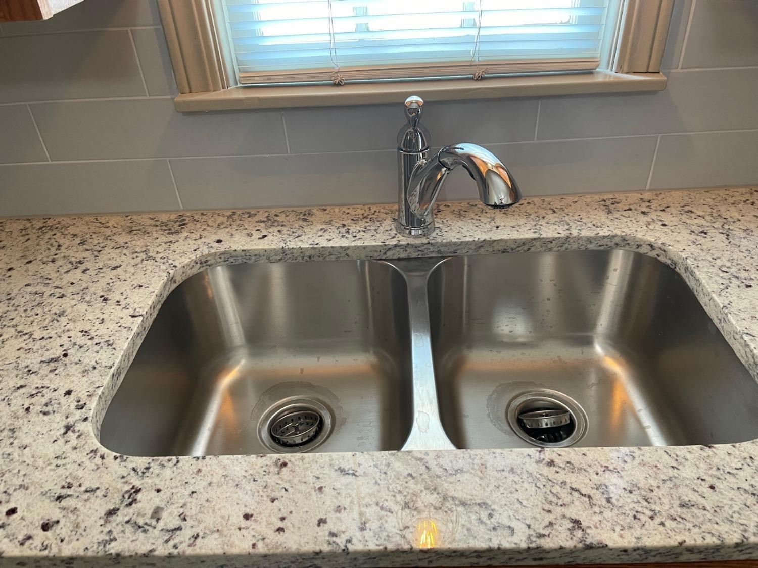 3018 29th Street Lubbock, TX 79410 - Photo 12 of 14 a view of sink
