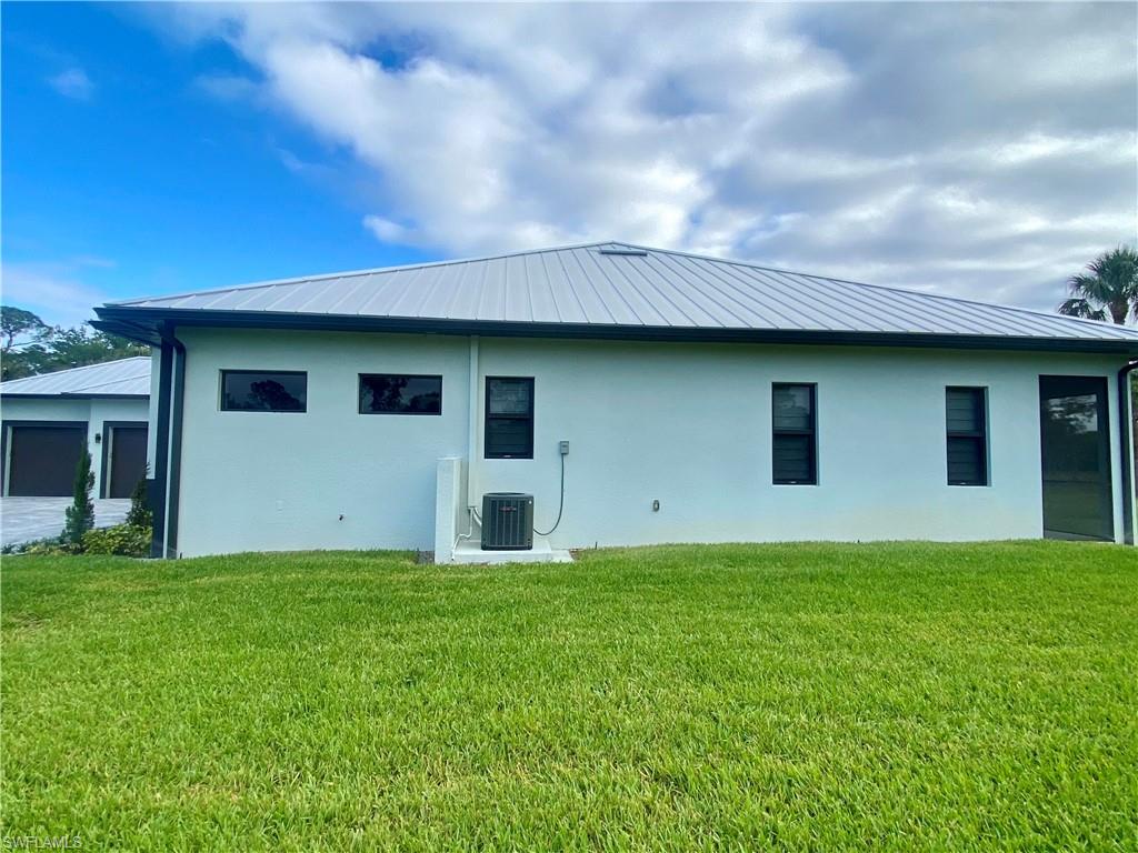 360 13th Street Southwest Naples, FL 34117 - Photo 39 of 42