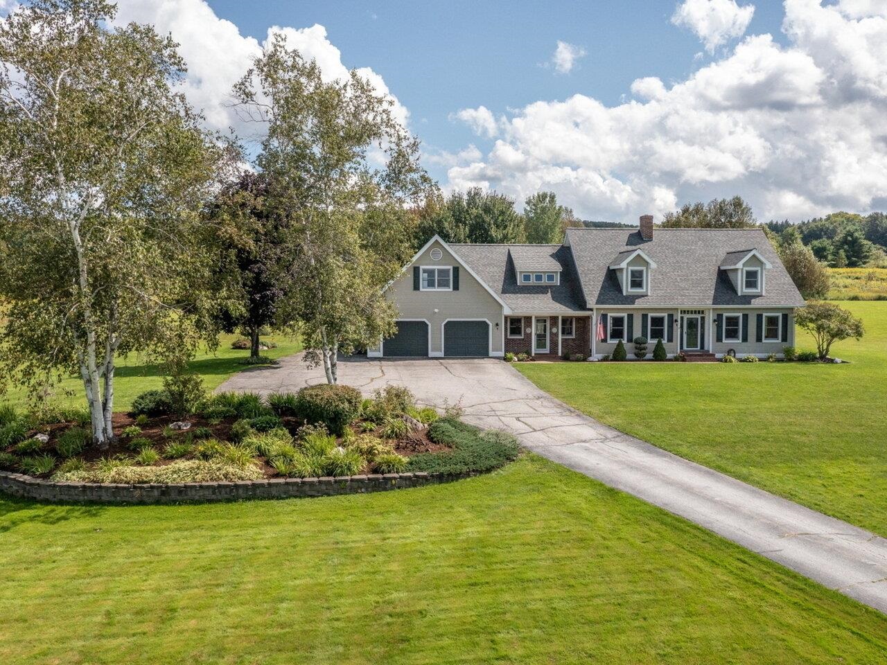 409 Windywood Road Barre Town, VT 05641 - Photo 2 of 40