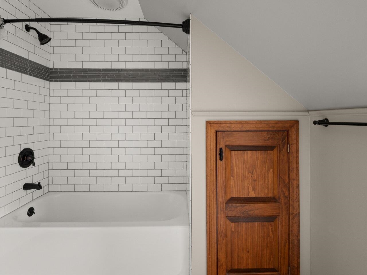 409 Windywood Road Barre Town, VT 05641 - Photo 23 of 40