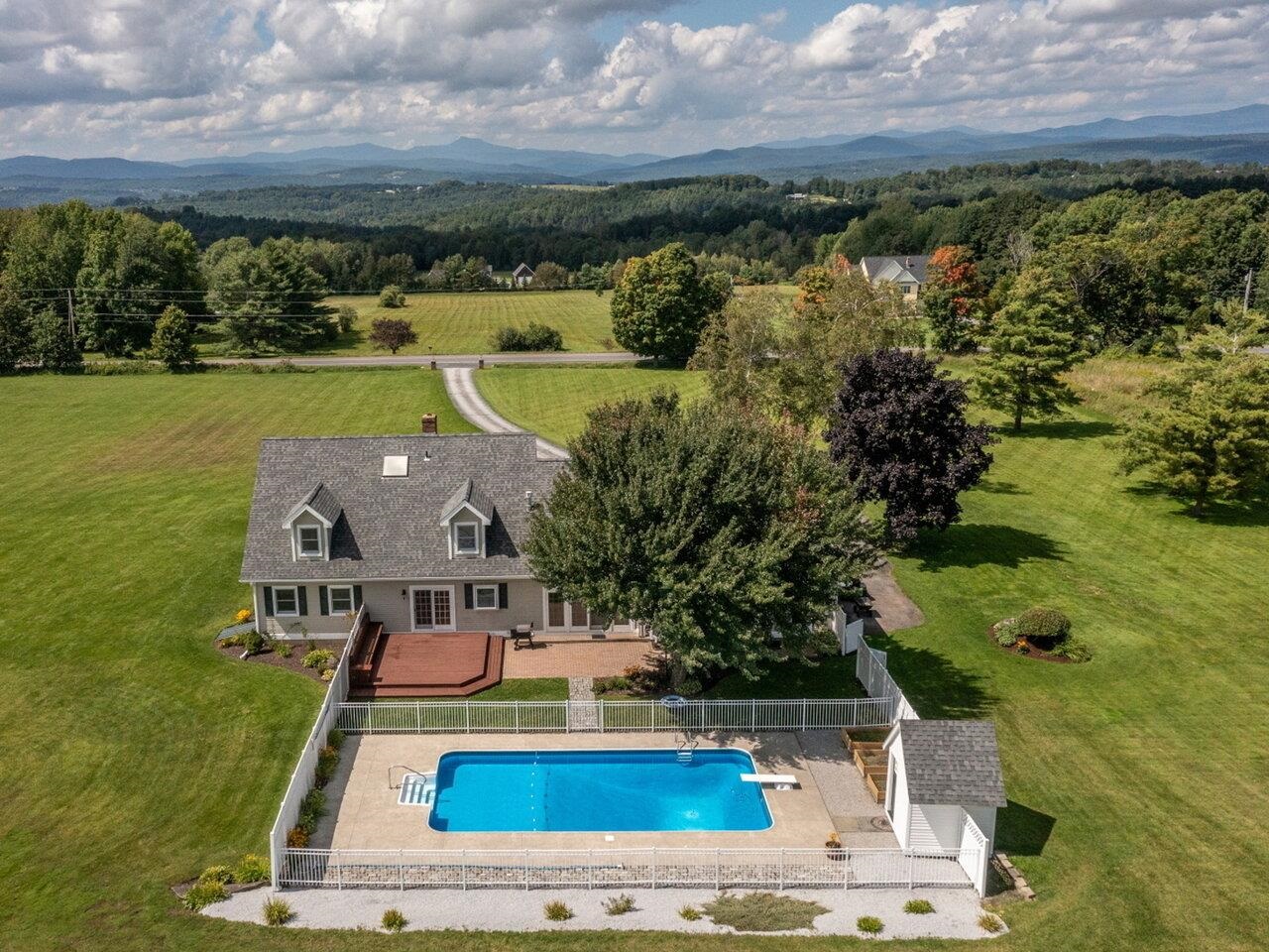 409 Windywood Road Barre Town, VT 05641 - Photo 30 of 40