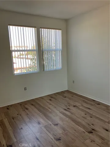 $3,350 | 11925 Kling Street, Unit 111, Valley Village, CA 91607