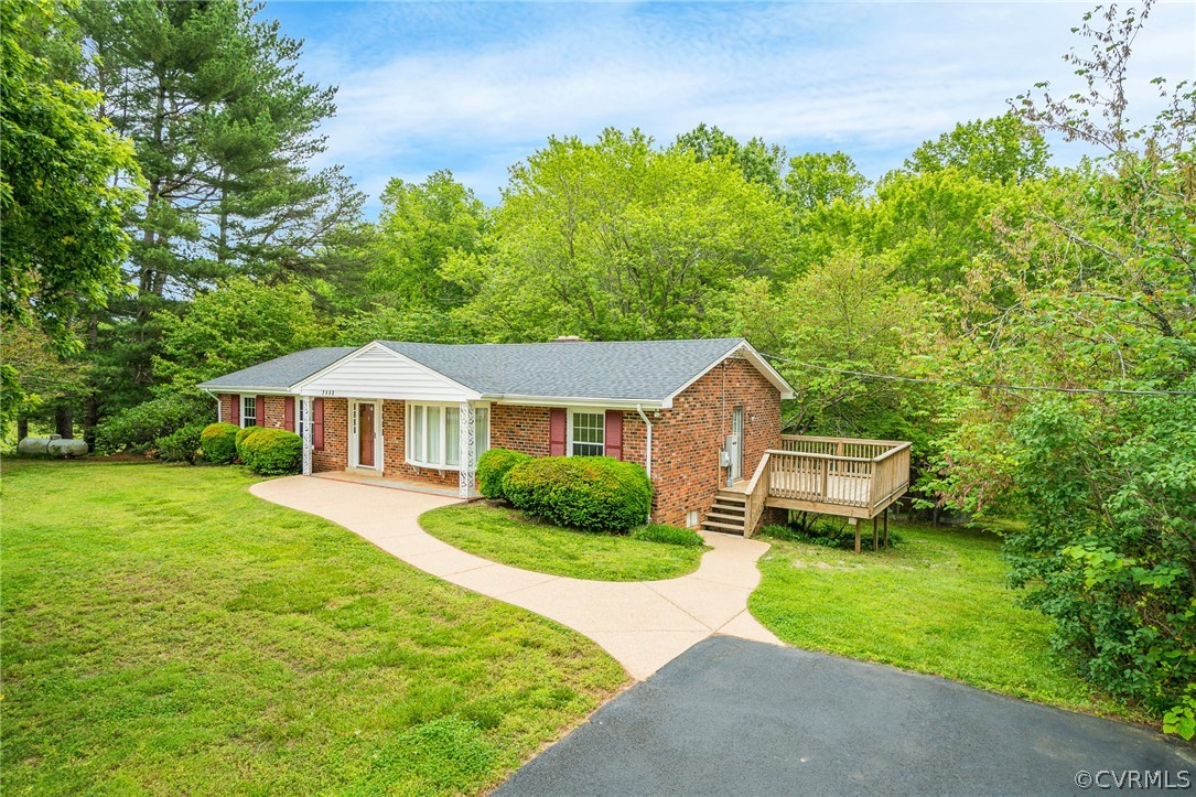 2453 Fairground Road Maidens, VA 23102 - Photo 4 of 36