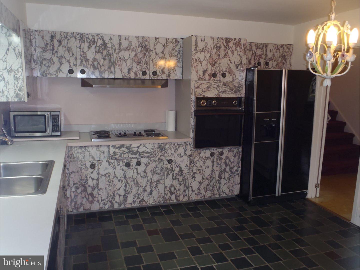 956 Old Ford Road Huntingdon Valley, PA 19006 - Photo 15 of 19