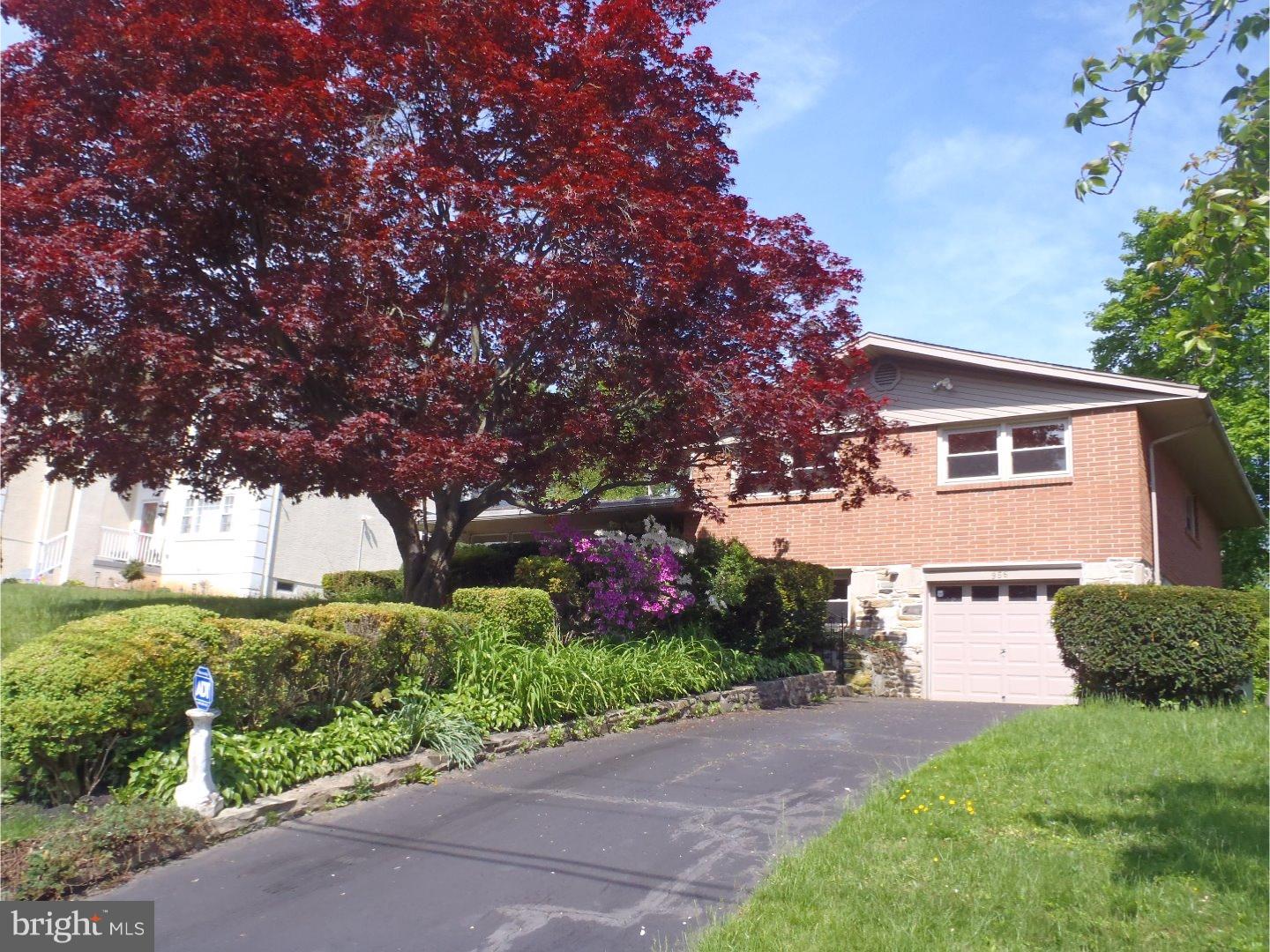 956 Old Ford Road Huntingdon Valley, PA 19006 - Photo 3 of 19