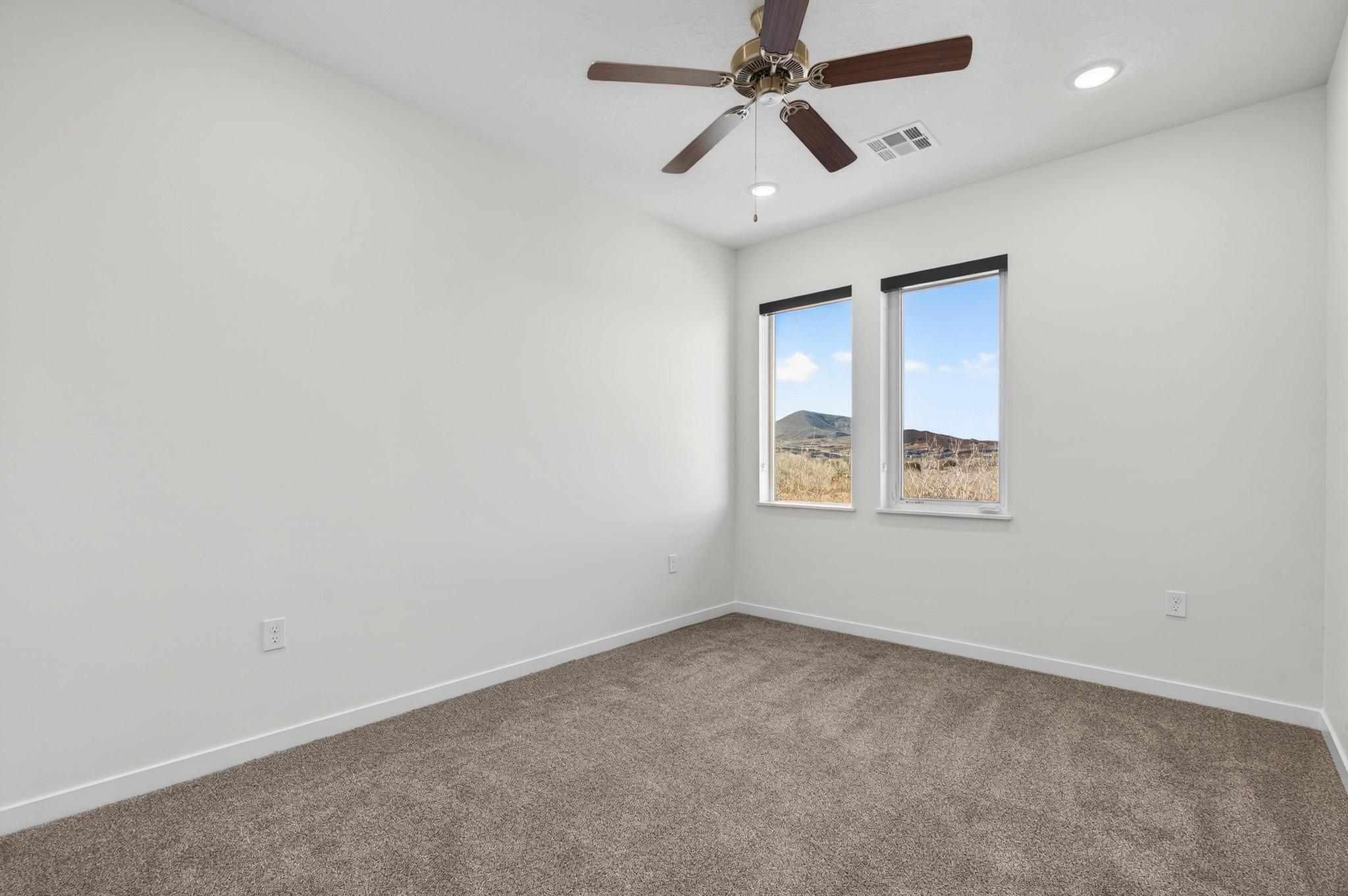 983 West State Street, Unit C203 Hurricane, UT 84737 - Photo 25 of 48 DSC09414
