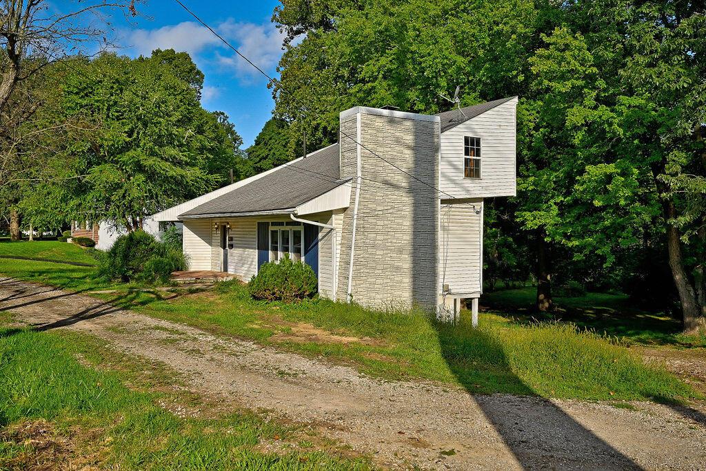 1001 Pleasantville Road, Unit R Lancaster, OH 43130 - Photo 3 of 40 1001PleasantvilleRoadExt_Hommati102-2