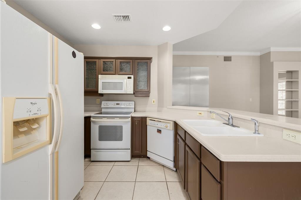 931 Begonia Road, Unit 303 Kissimmee, FL 34747 - Photo 28 of 82