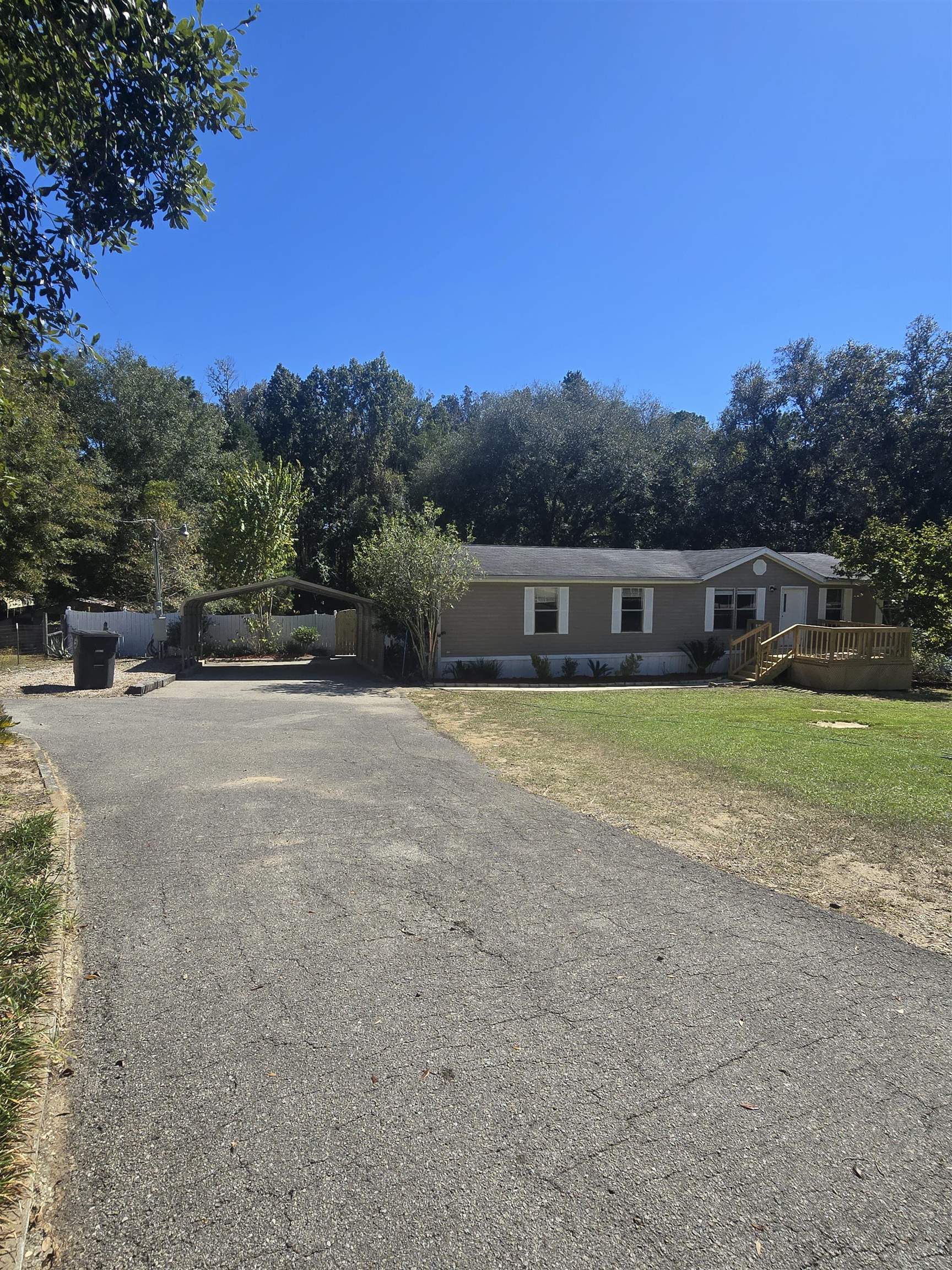 2159 Silver Lake Road Tallahassee, FL 32310 - Photo 8 of 23 Gallery Image 8