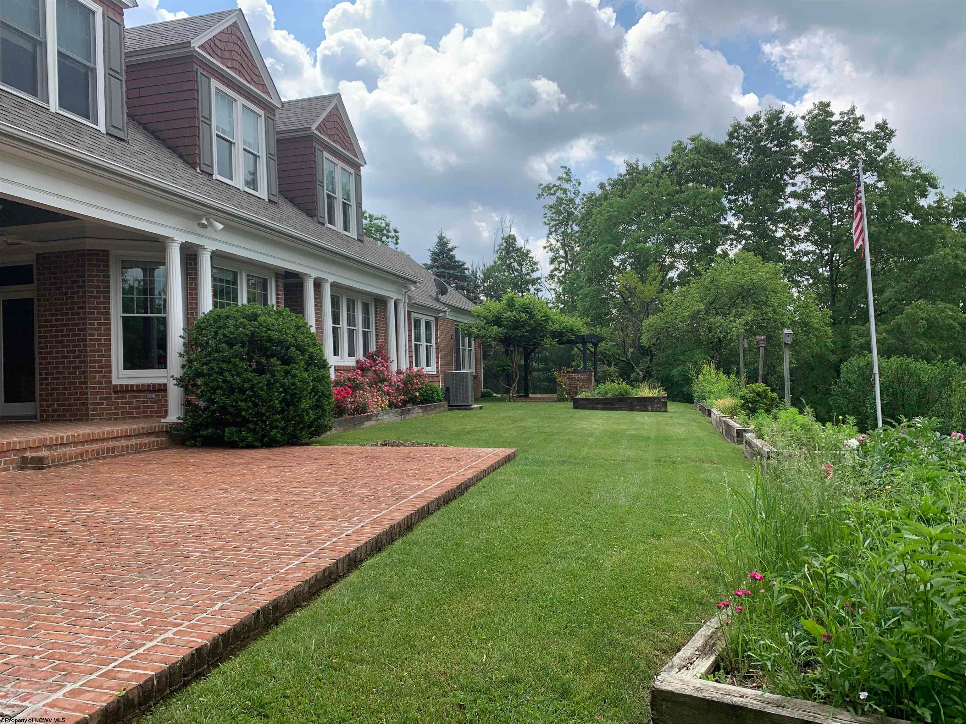 2043 Country Club Road Elkins, WV 26241 - Photo 27 of 30 Gallery Image 27