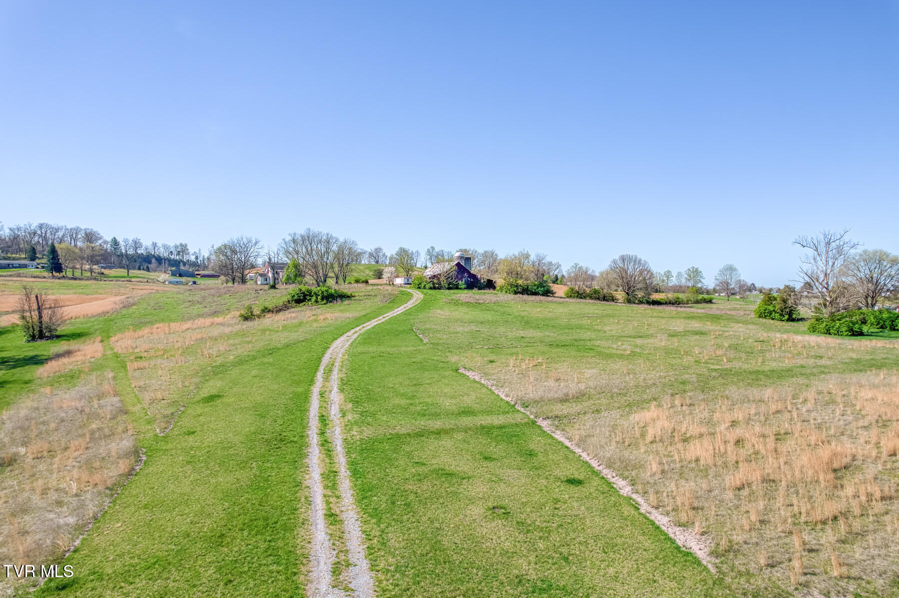 191 White Top Road Bluff City, TN 37618 - Photo 23 of 71 191 White Top Rd-31