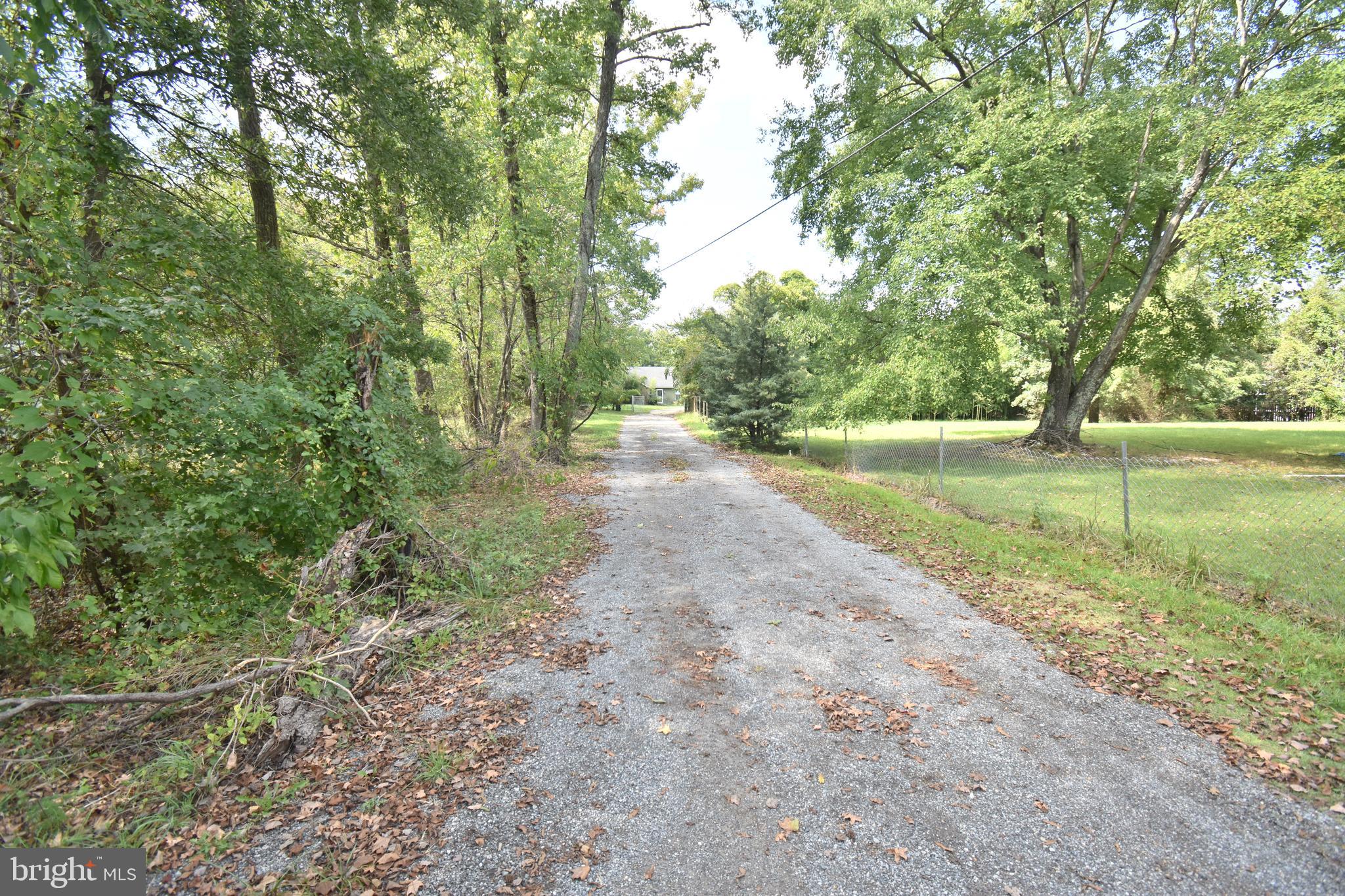 11817 Old Fort Road Fort Washington, MD 20744 - Photo 4 of 16 Gallery Image 4
