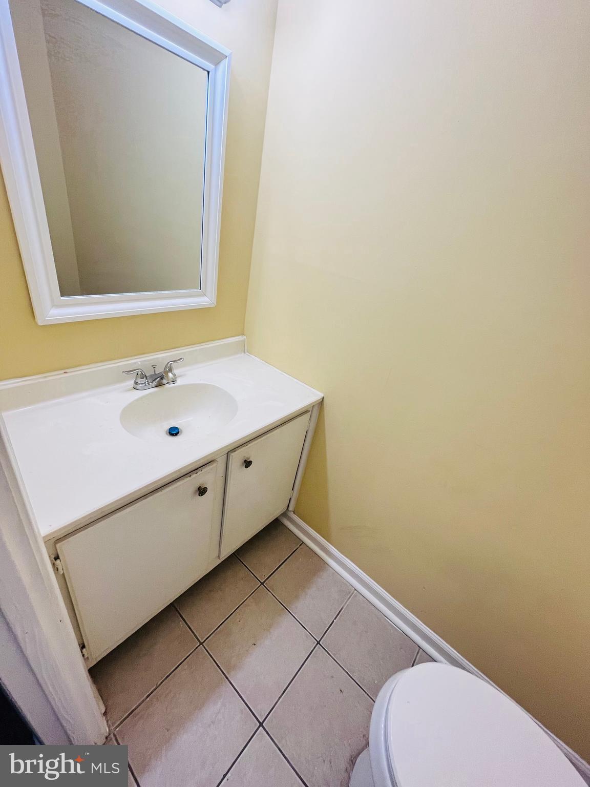 6039 Livingston Road Oxon Hill, MD 20745 - Photo 7 of 12 Half Bath on Entry Level