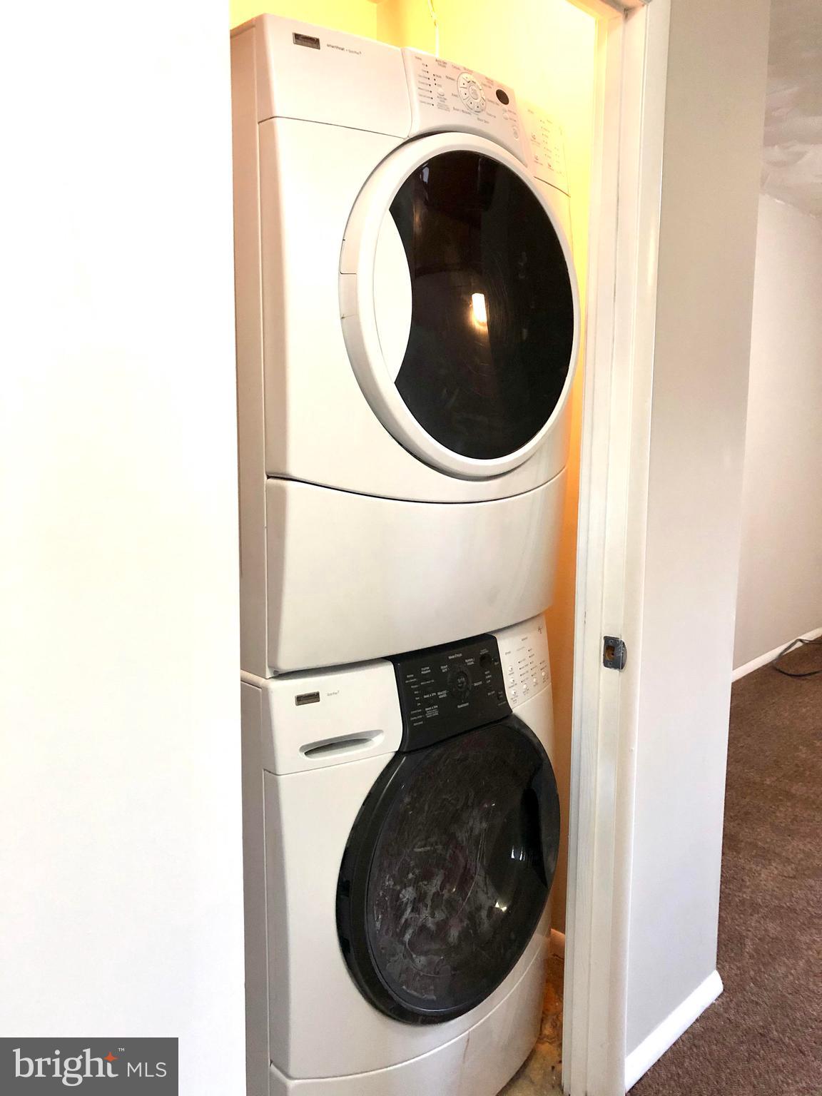 6039 Livingston Road Oxon Hill, MD 20745 - Photo 8 of 12 Stackable Washer & Dryer