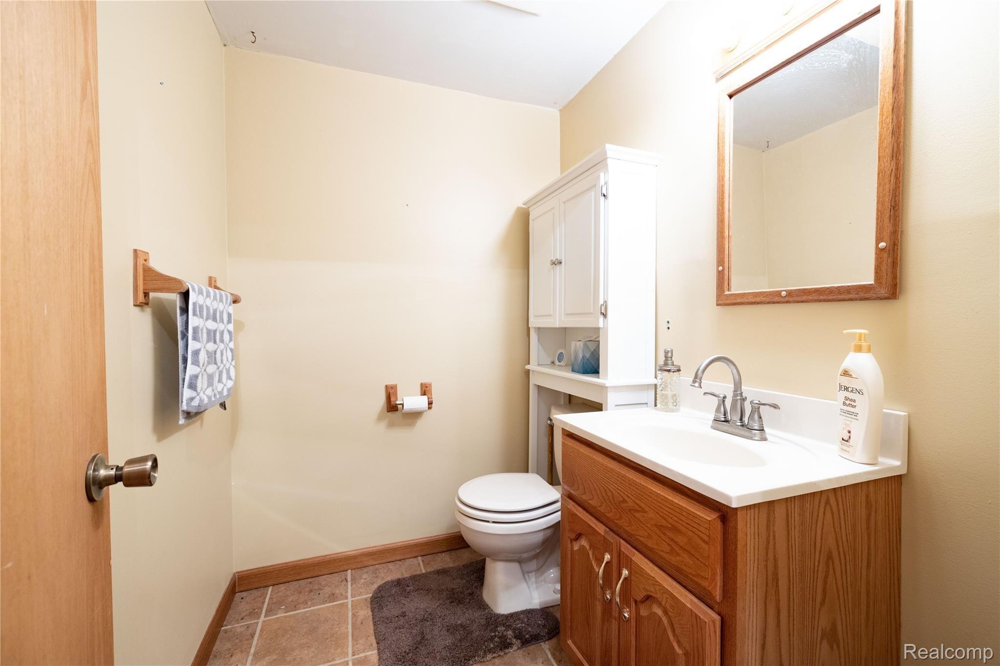 8653 Lake Road Grosse Ile, MI 48138 - Photo 22 of 34 8653 Lake Rd, Grosse Ile - Half Bath in Finished Basement