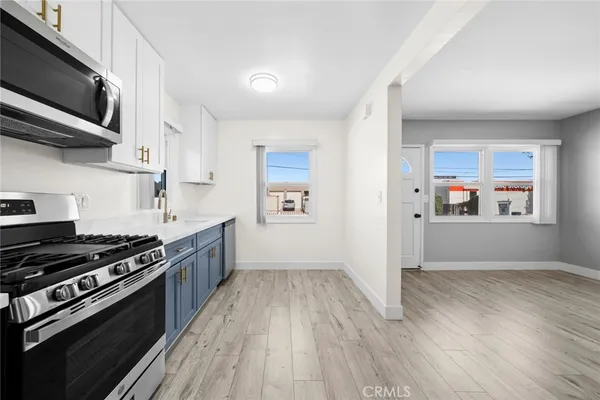 $3,995 | 1612 Orange Avenue, Costa Mesa, CA 92627