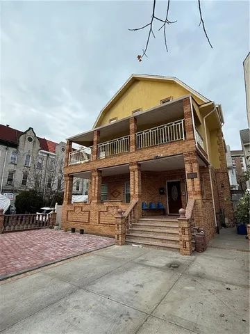 $3,250,000 | 1117 Glenwood Road | West Midwood