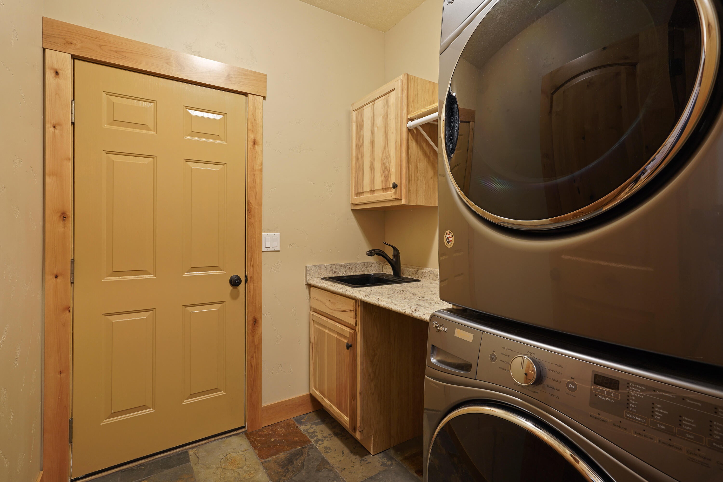 19510 Brookside Way Bend, OR 97702 - Photo 25 of 34 DSC02229