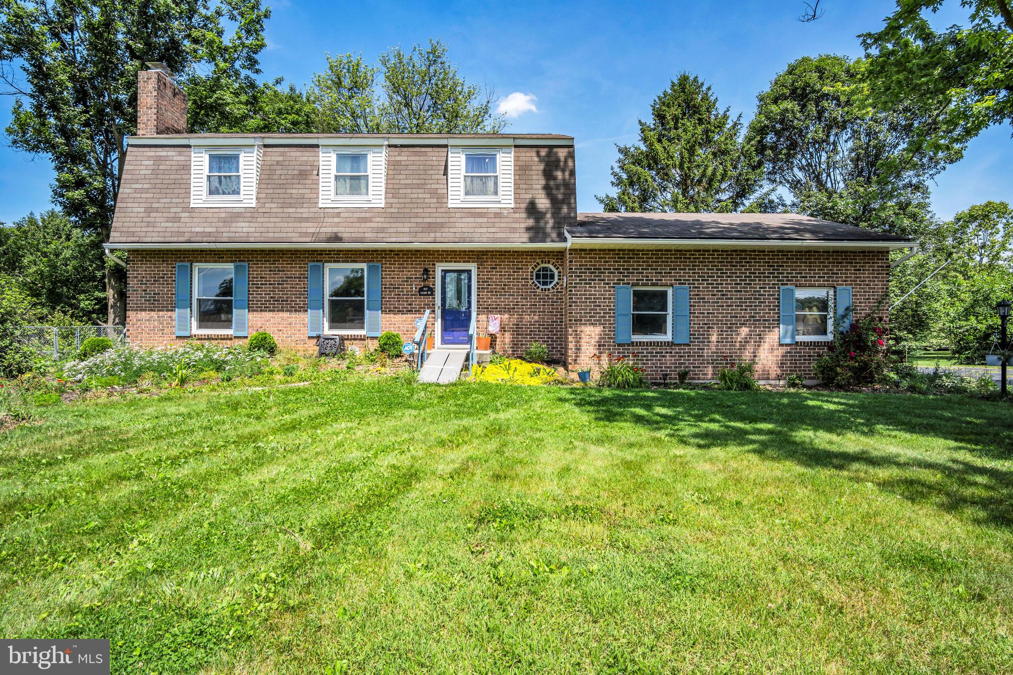 617 Adams Road Carlisle, PA 17015 - Photo 1 of 33 Gallery Image 1