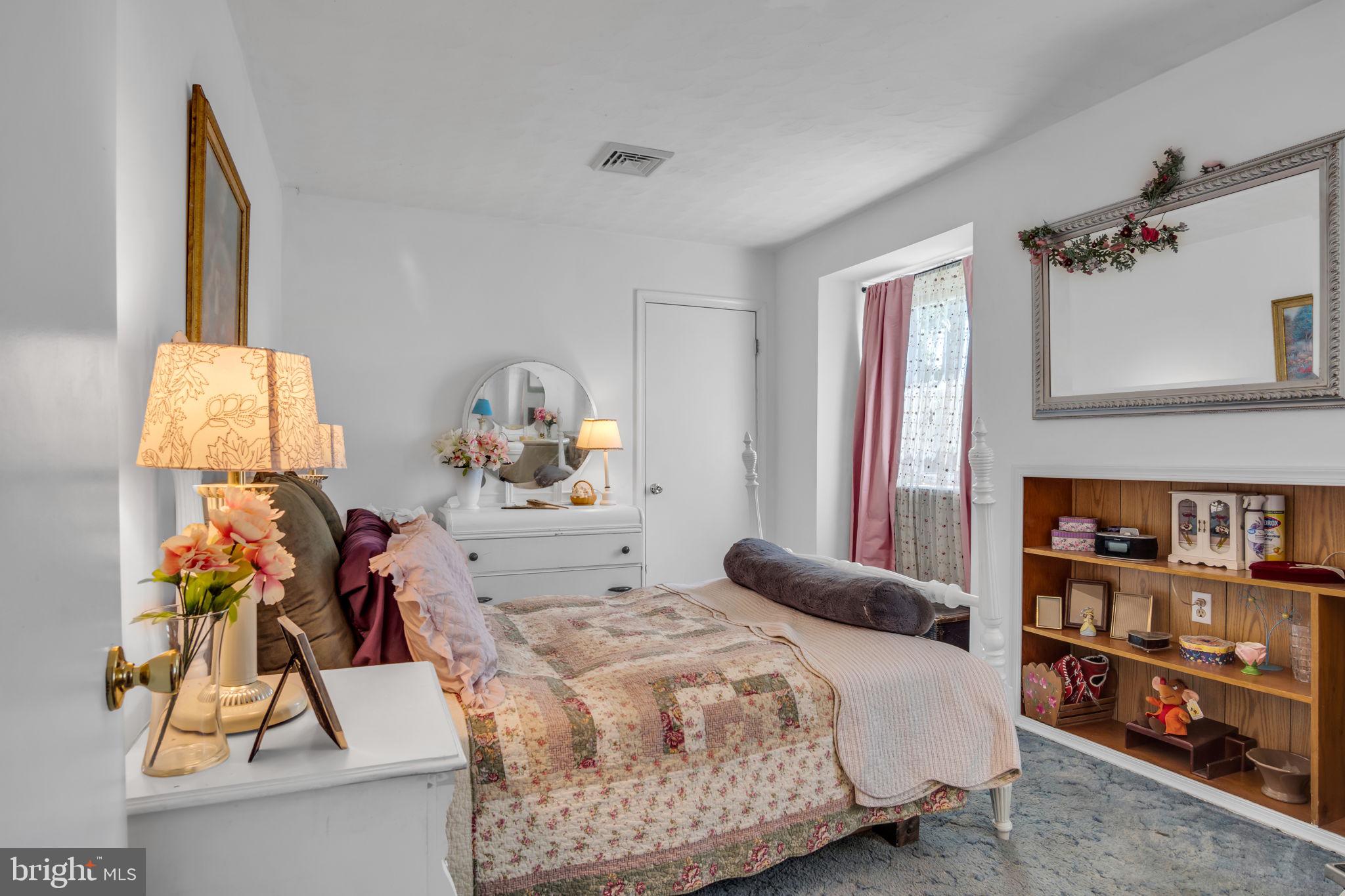617 Adams Road Carlisle, PA 17015 - Photo 16 of 33 Gallery Image 16