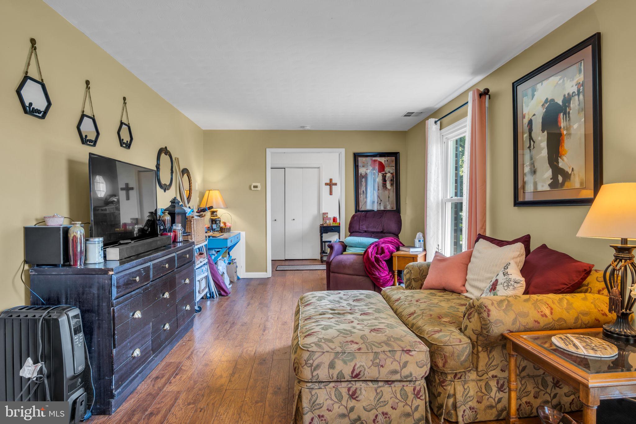 617 Adams Road Carlisle, PA 17015 - Photo 3 of 33 Gallery Image 3
