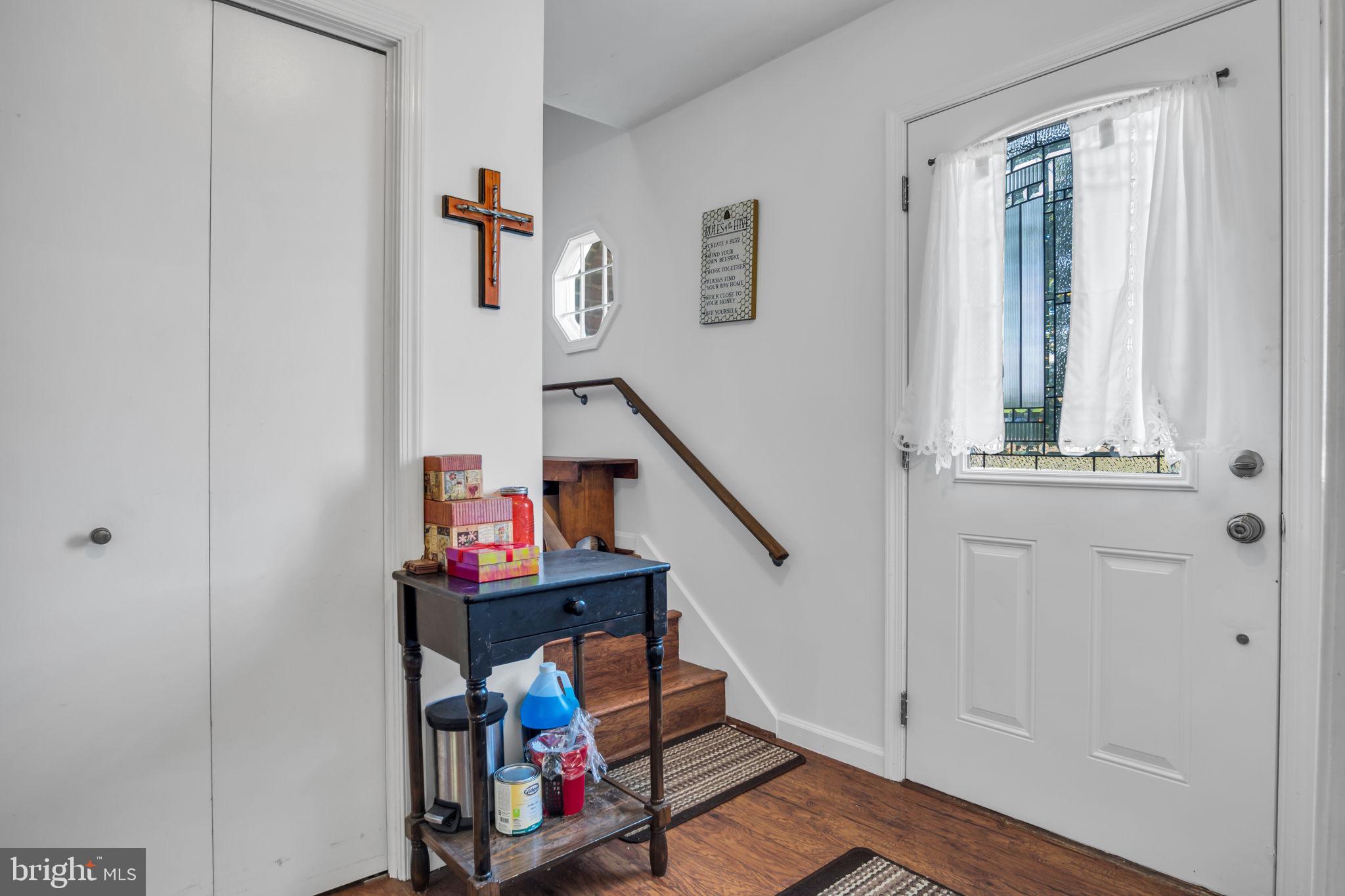 617 Adams Road Carlisle, PA 17015 - Photo 4 of 33 Gallery Image 4