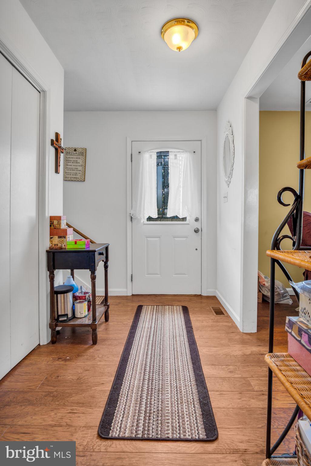 617 Adams Road Carlisle, PA 17015 - Photo 5 of 33 Gallery Image 5