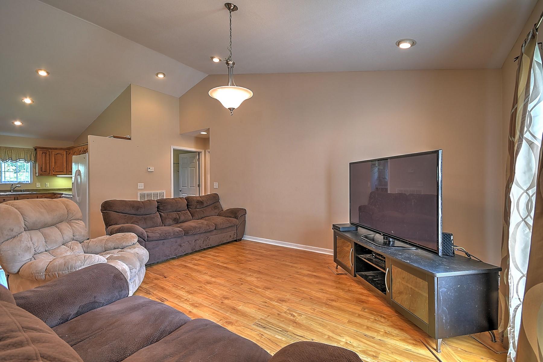 1113 Federal Road Madisonville, TN 37354 - Photo 5 of 27 B3 1113 Federal Rd-6
