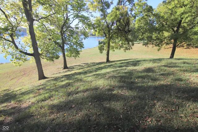 $1,600,000 | 10573 East 116th Street, Fishers, IN 46037