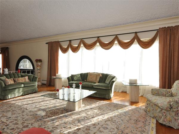 126 Crestview Road Belmont, MA 02478 - Photo 11 of 29 Gallery Image 11