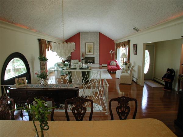 126 Crestview Road Belmont, MA 02478 - Photo 12 of 29 Gallery Image 12