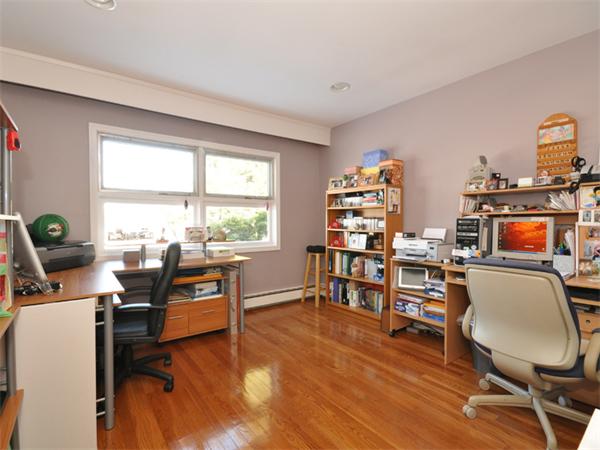 126 Crestview Road Belmont, MA 02478 - Photo 15 of 29 Gallery Image 15