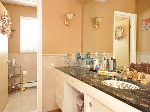 126 Crestview Road Belmont, MA 02478 - Photo 17 of 29 Gallery Image 17