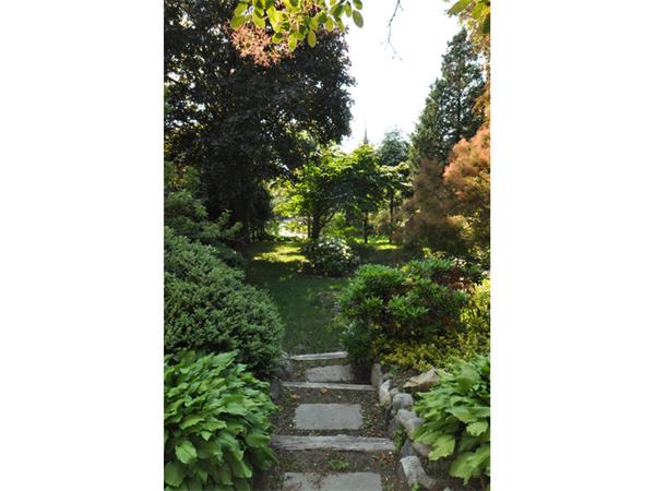 126 Crestview Road Belmont, MA 02478 - Photo 26 of 29 Gallery Image 26
