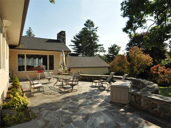 126 Crestview Road Belmont, MA 02478 - Photo 27 of 29 Gallery Image 27