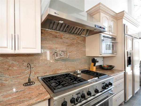 126 Crestview Road Belmont, MA 02478 - Photo 6 of 29 Gallery Image 6