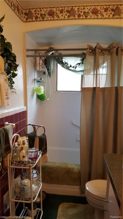 20271 Burt Road Detroit, MI 48219 - Photo 25 of 41