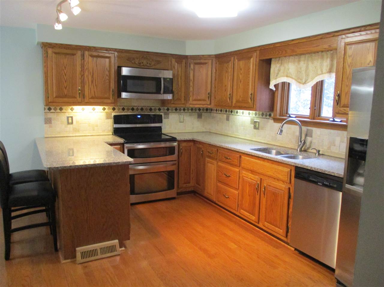 153 Coffin Road, Unit 3 Epping, NH 03042 - Photo 11 of 20