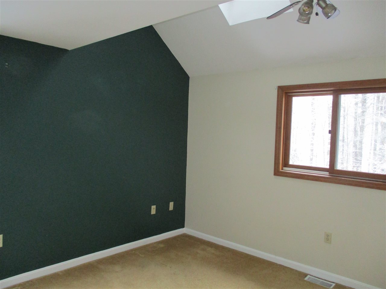153 Coffin Road, Unit 3 Epping, NH 03042 - Photo 16 of 20