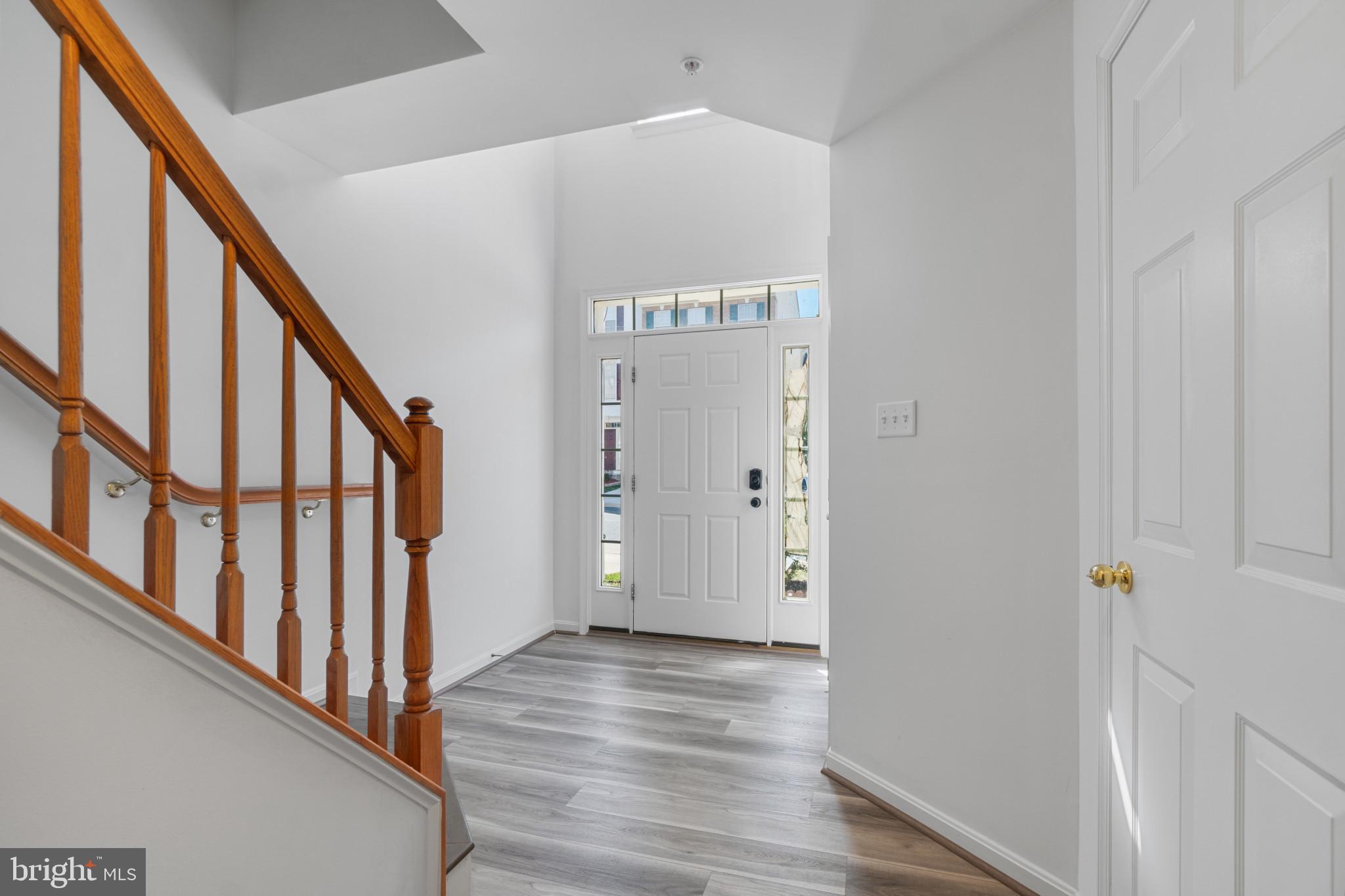 1034 Lily Way Odenton, MD 21113 - Photo 5 of 51