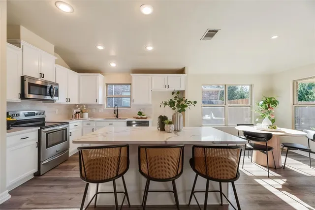 $350,000 | 810 English Ivy Drive, Prosper, TX 75078