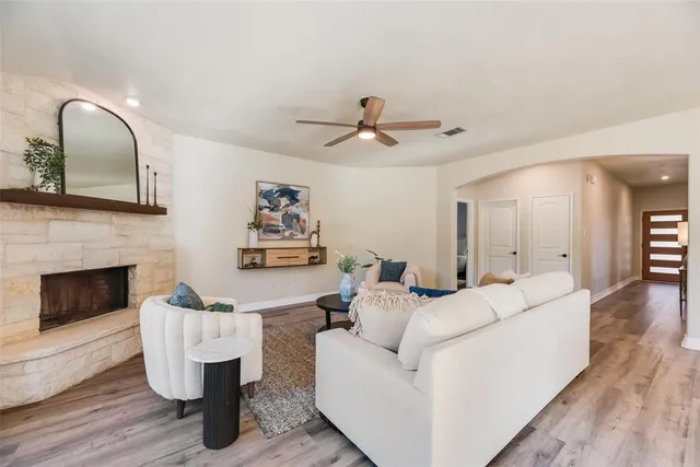 $350,000 | 810 English Ivy Drive, Prosper, TX 75078