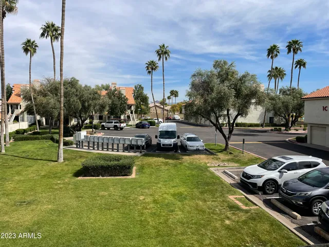 $1,600 | 19820 North 13th Avenue, Unit 206, Phoenix, AZ 85027