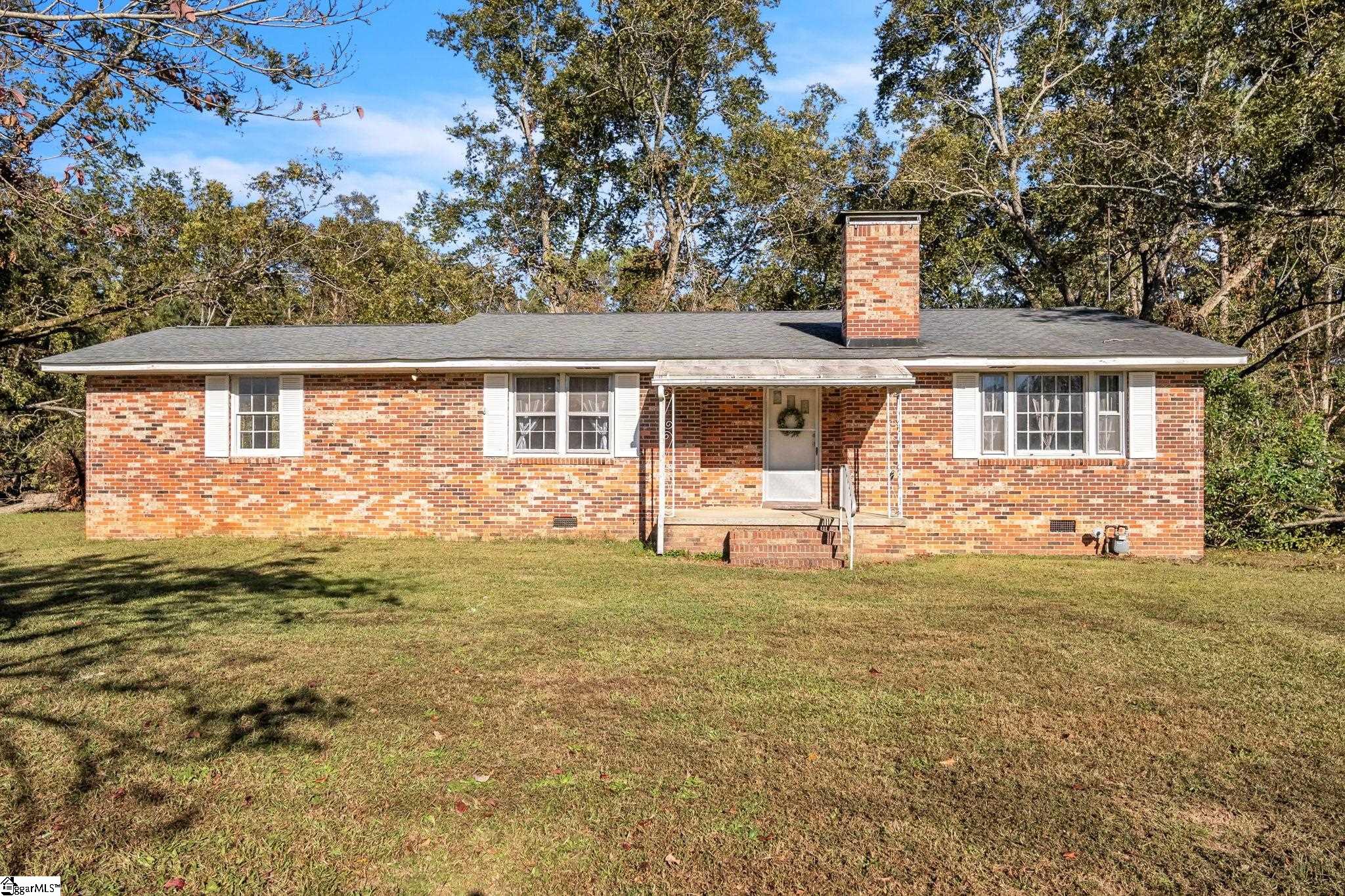 2882 Highway 252 Laurens, SC 29360 - Photo 1 of 30