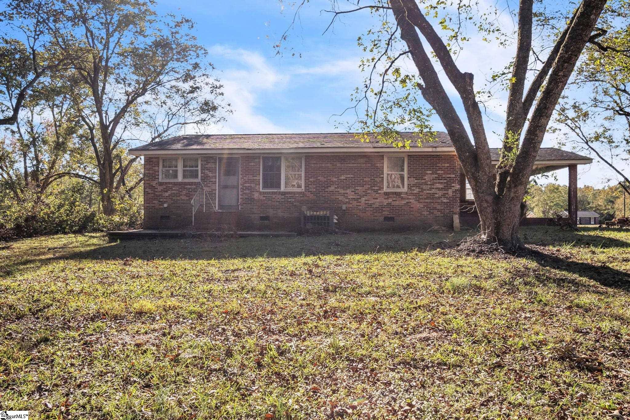 2882 Highway 252 Laurens, SC 29360 - Photo 24 of 30