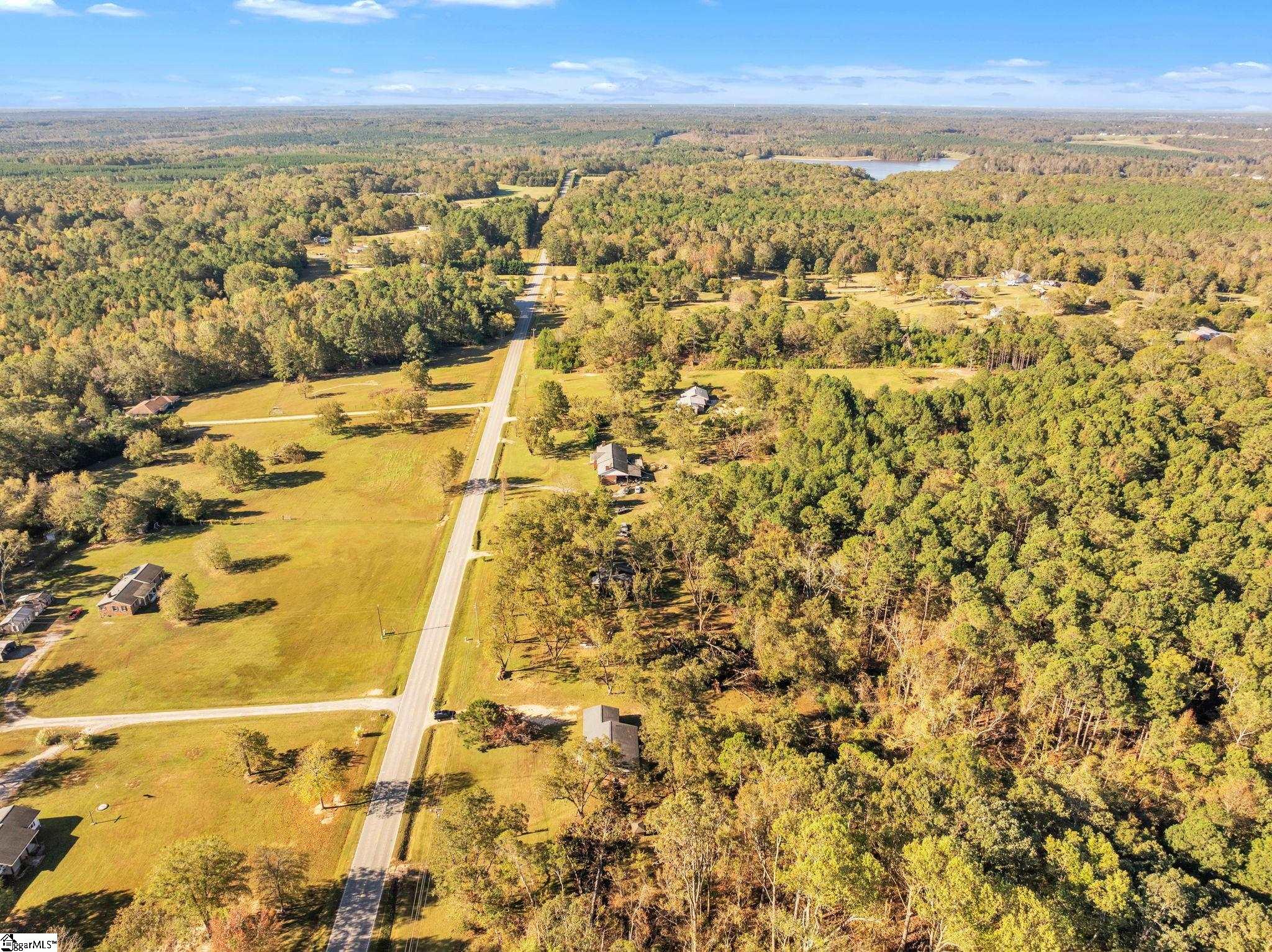2882 Highway 252 Laurens, SC 29360 - Photo 27 of 30