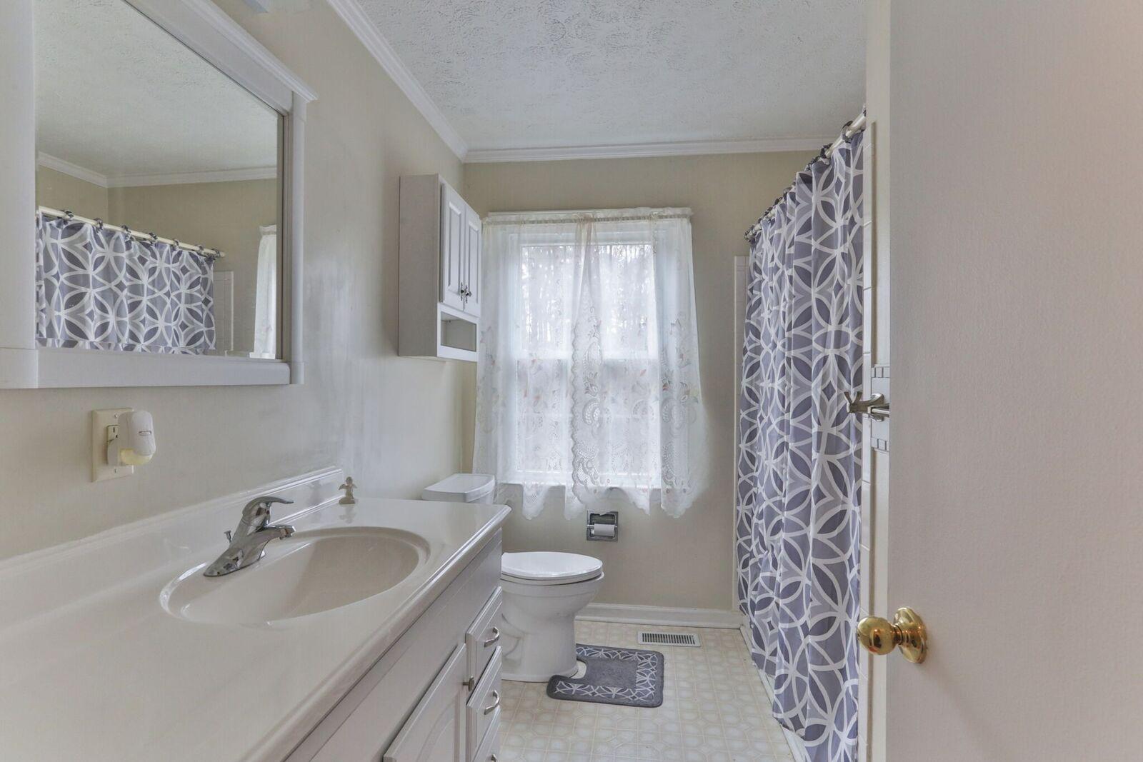 185 Gibson Drive Rockingham, NC 28379 - Photo 20 of 60 1O8A7307_preview.jpeg